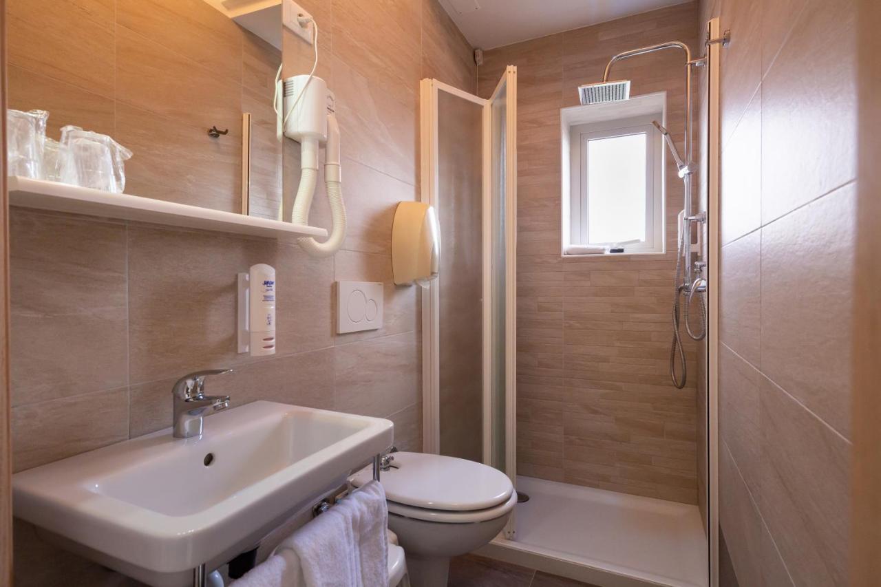Hotel Atenea Golden Star 카오를레 외부 사진